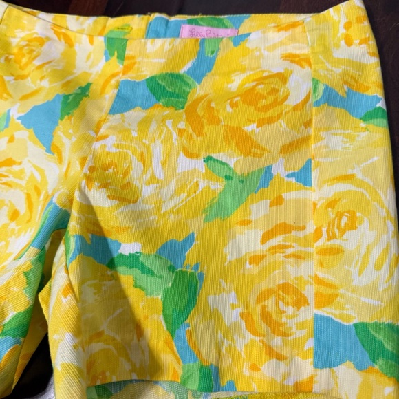 Lilly Pulitzer Sunglow Yellow Rose Short Women’s Size 00 Cotton Zipper Floral - Picture 2 of 8